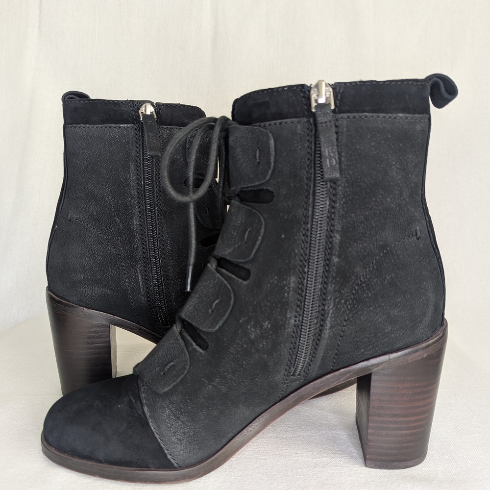 ED Ellen Degeneres - Wallee Black leather/Suede Ankle Boots Size9